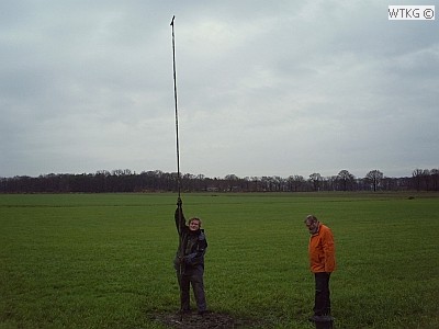 Eerst werd met grondboren de juiste locatie bepaald